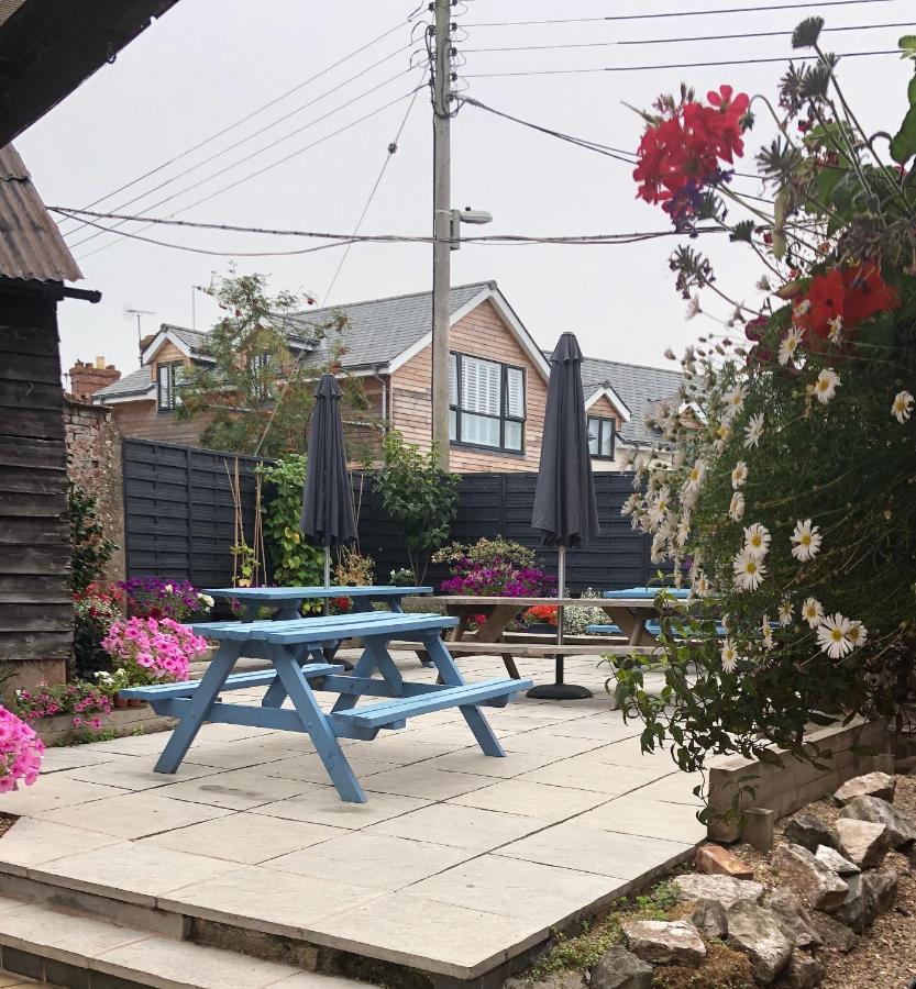 Half Moon Inn 엑서터 외부 사진